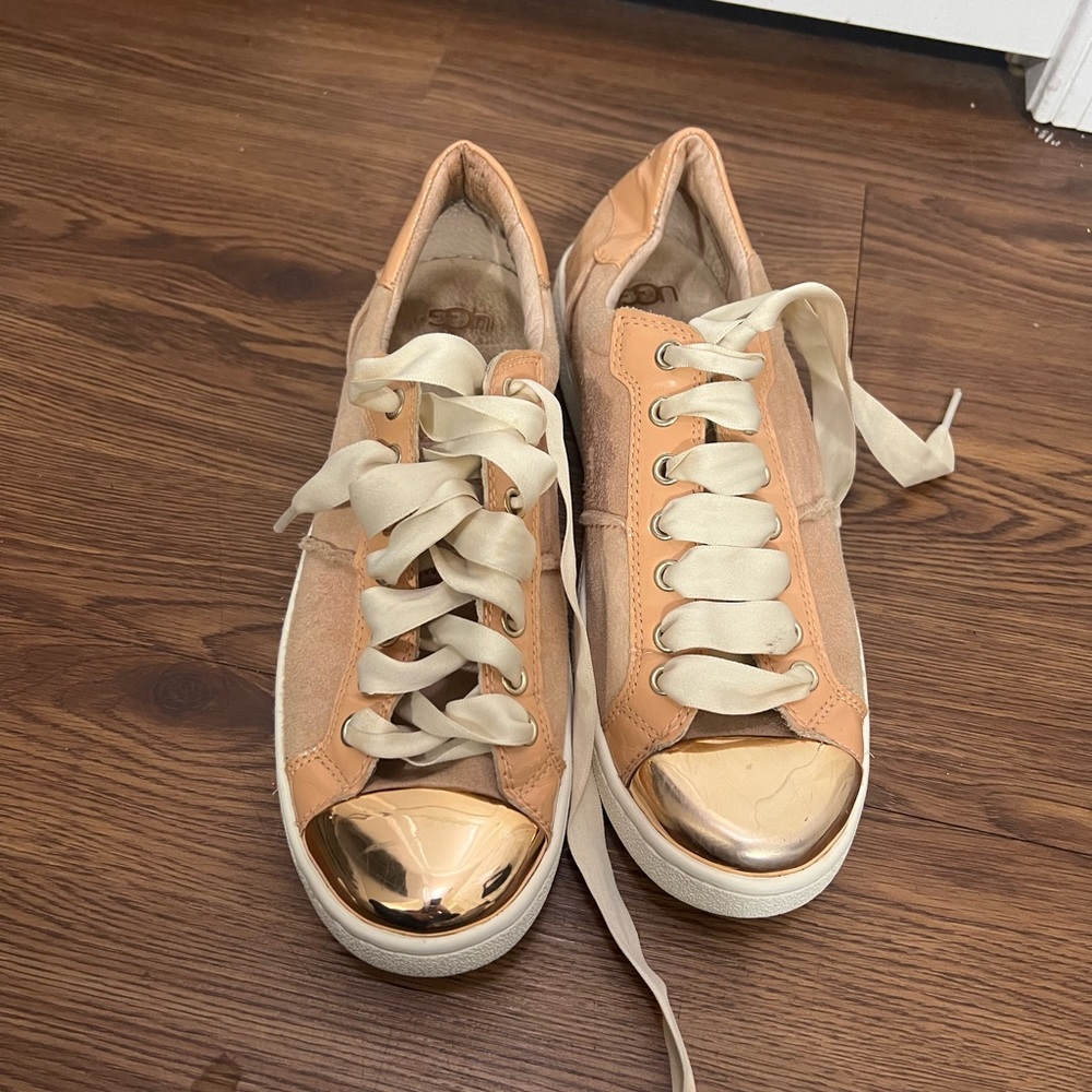 UGG Pink Evangeline Suntan Sneakers Size 9 US $150 - Picture 2 of 5